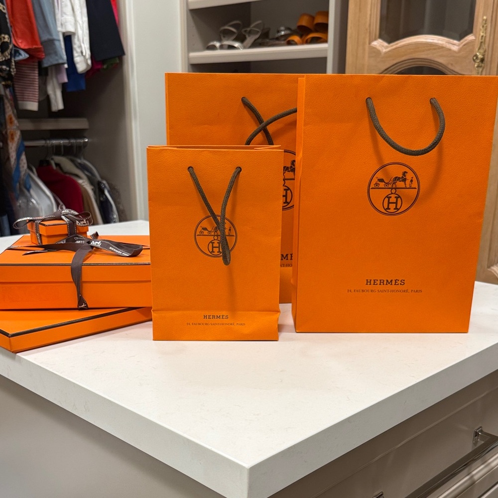 Hermès Orange Shopping Bags and Boxes